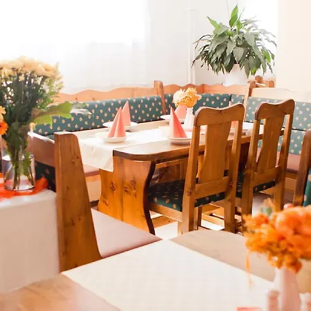 Hotel Volga 3*
